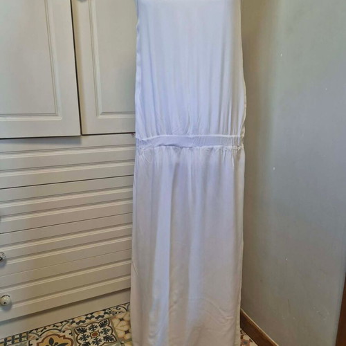 White maxi dress one size like new