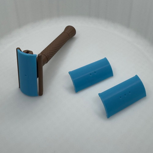 Classic safety razor with 3 depth settings, new