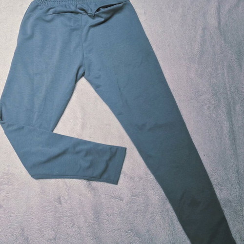 Nike men's bottoms new, fits L and XL