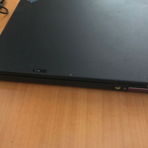 IBM ThinkPad T41 vintage laptop 1.40GHz 760MB RAM 80GB HDD Windows XP SP3
