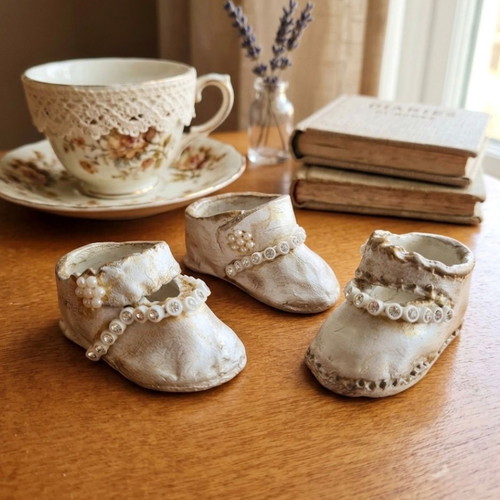 Set of 3 Handmade Clay Miniature Shoes Romantic Style