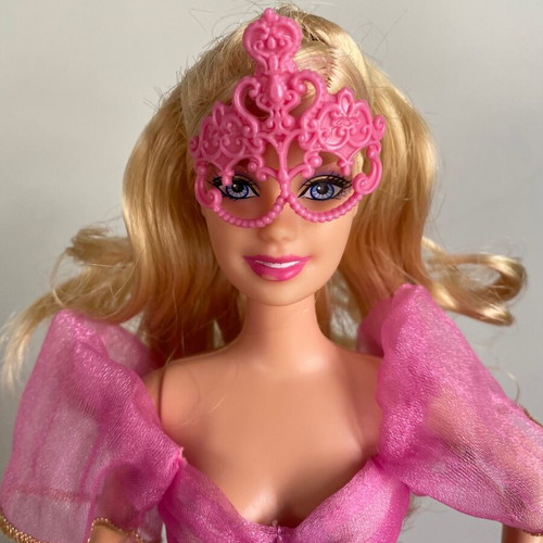 Mattel Barbie and the Three Musketeers Corinne doll 2009