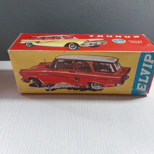 Ford Trunus Station Wagon wind-up toy car Elvip Toys new