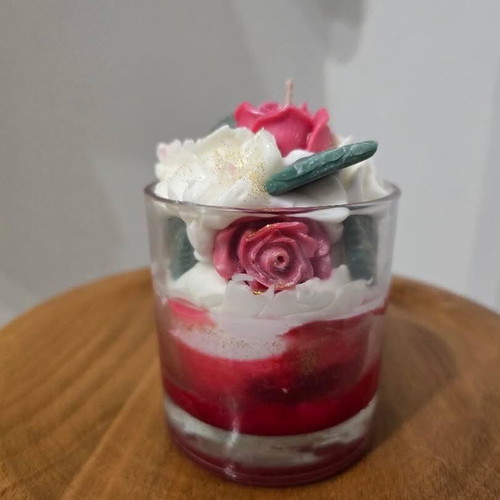 Rose candle from Noema Melt handmade collection