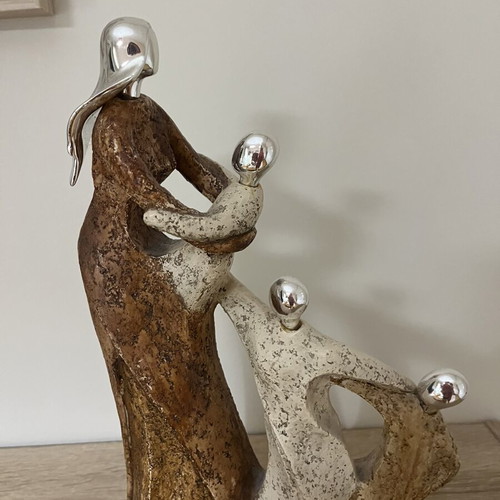 Formano collectible sculpture mother with three children like new