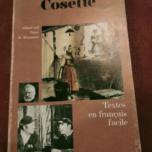 French books used, set of 13 simple Hachette titles