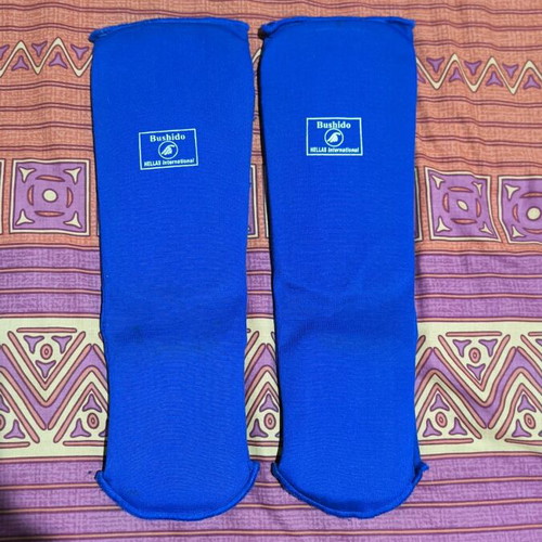 Cloth shin guards for martial arts like new