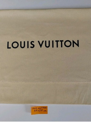 Louis Vuitton θήκη προστασίας και αποθήκευσης, 37 x 27 εκ.