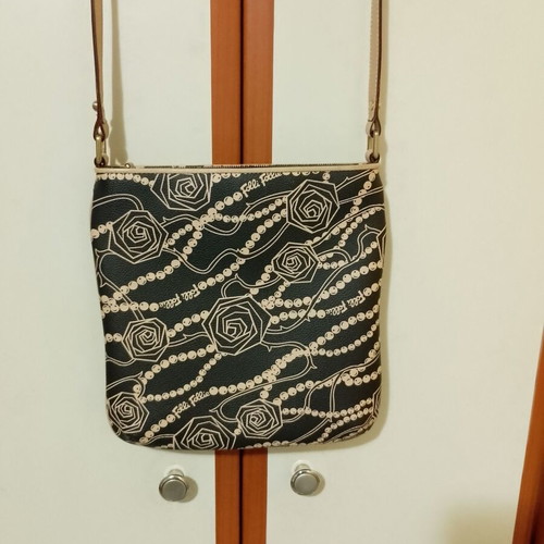 Folie Folie Shoulder Bag Like New, Beige