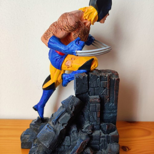 Wolverine Diamond Select Full Size Statue 1310/3000 Marvel 2006 new