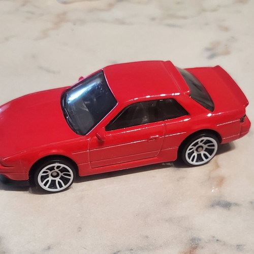 Hot Wheels 2020 Nissan Silvia (S13) like new