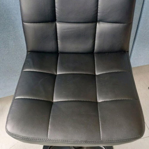 Bar stools like new, set of 2 pieces