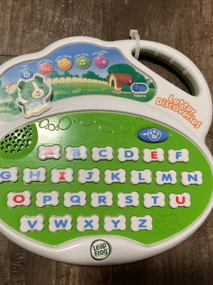 Leap Frog English Alphabet Learning Toy like new