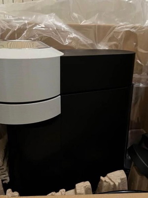 Nespresso Vertuo Next coffee machine, white