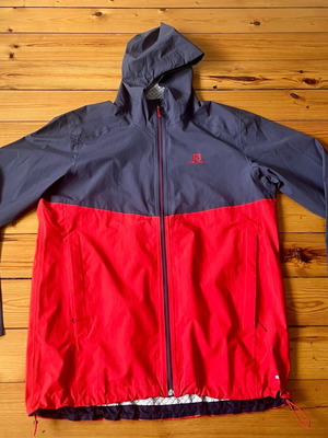 Salomon Essential WP 2.5L men's jacket like new, size XL, blue and red