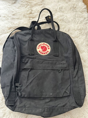 Fjällräven Kånken Classic backpack used, black