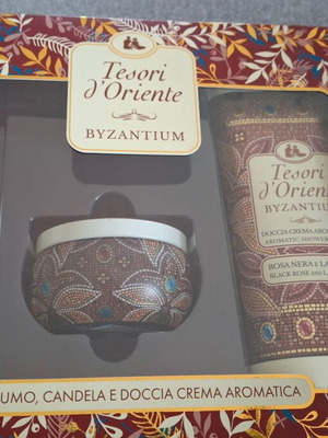 Σετ δώρου Tesori d'Oriente Byzantium καινούργιο με κερί, αφρόλουτρο και άρωμα