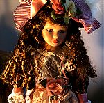  Vintage συλλεκτική Ιταλική κούκλα πορσελάνης δεκαετίας 1980 χειροποίητη μεγάλη επιτραπέζια με την βάση της…Ύψος: 43 cm  (Vintage Italian porcelain doll)