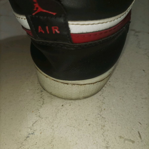 Jordan 1 High sneakers with some marks, size 42
