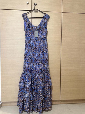 Helmi long dress, new, size Small