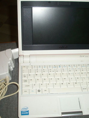 Asus Eee PC pink used, Intel Celeron, Linux