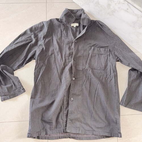 Shirt size L, grey