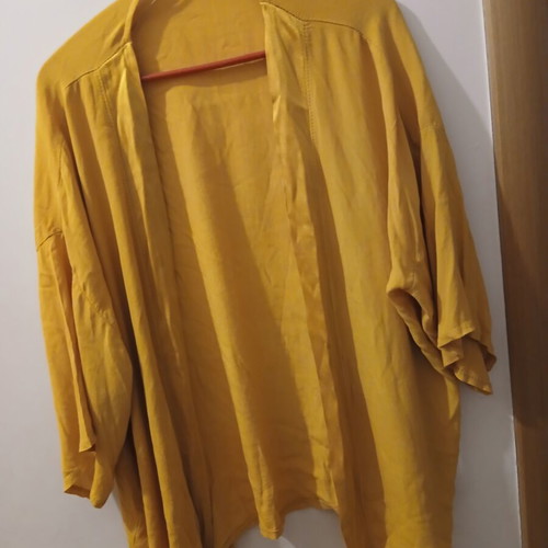 Short kimono like new, mustard viscose, oversized fit