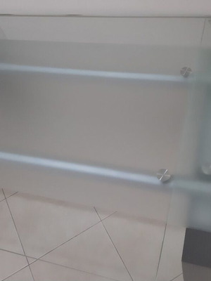 Glass table used 1.00x1.70 m with extension to 1.00x2.30 m