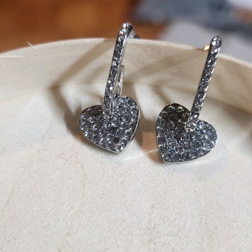 Stainless steel heart earrings with diamonds new