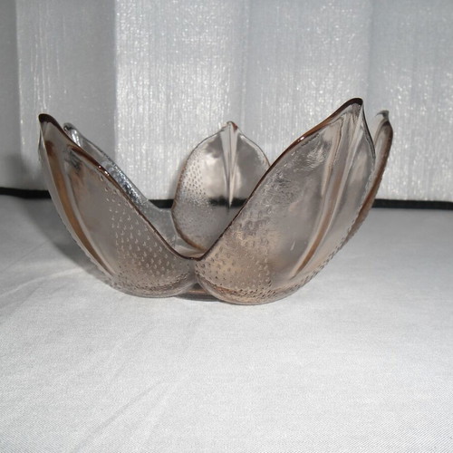Colored glass fruit bowl, 17 cm diameter