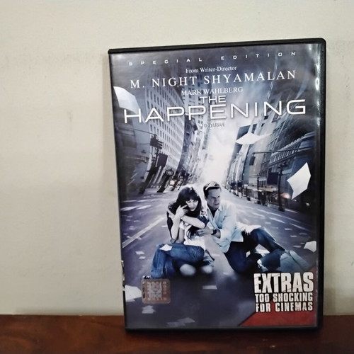 The Happening DVD like new with Greek subtitles
