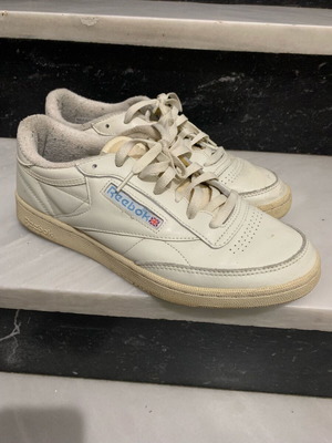 Reebok Club C ανδρικά αθλητικά σαν καινούργια, μέγεθος 43, άσπρα