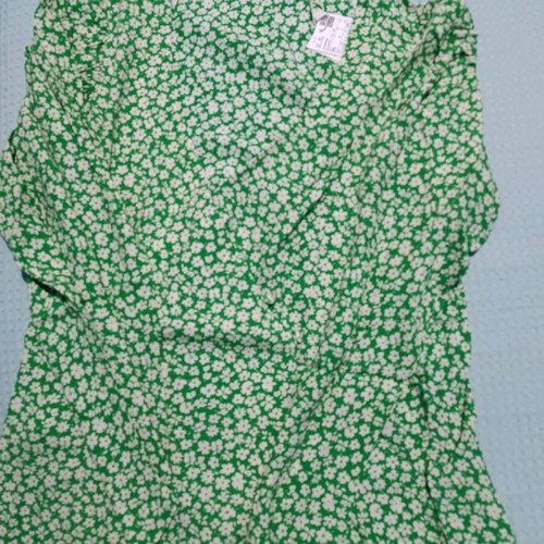 Mango blouse new floral size medium, viscose