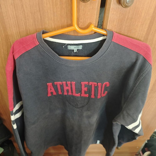 Sport Men Athletic XL 100% Cotton shirt used, gray and red