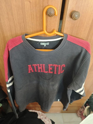 Sport Men Athletic XL 100% Cotton shirt used, gray and red