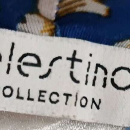 Blue floral Celestino pants like new with elastic waist