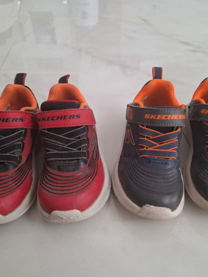 Skechers sneakers μεταχειρισμένα, νούμερο 24, μπλε και κόκκινα, ζευγάρι δύο