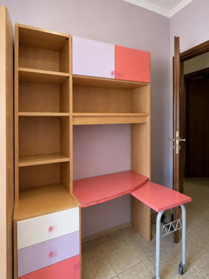 Modeco desk bookshelf