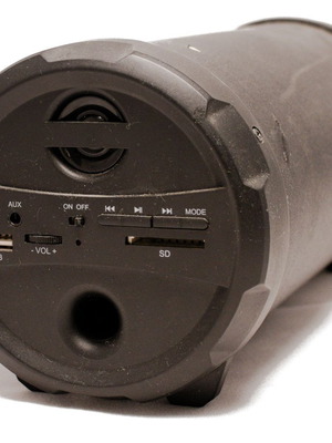 AKAI ABTS-12C φορητό ηχείο μεταχειρισμένο Bluetooth με ραδιόφωνο