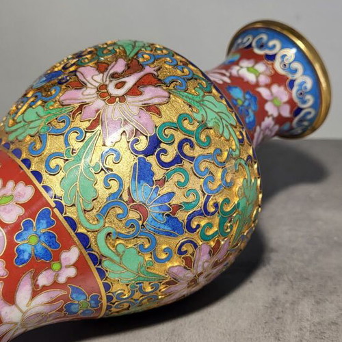 Handmade Cloisonne Vase like new with bronze floral designs