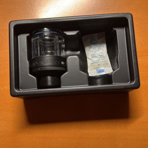 Geekvape E100 kit like new with 1 pod gift - € 27,00
