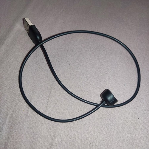 Charging Cable for Mi Band 5 and Mi Band 6 like new, black