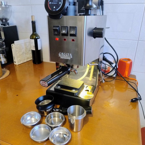 Gaggia New Classic 2019 Inox espresso machine with GaggiMate Pro like new
