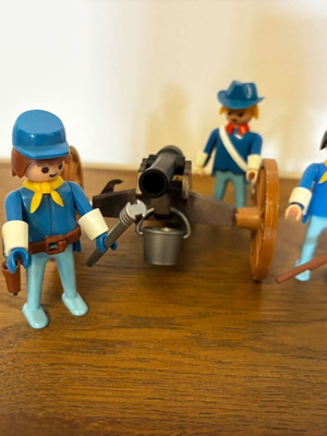 Playmobil vintage western στρατιώτες με κανόνι