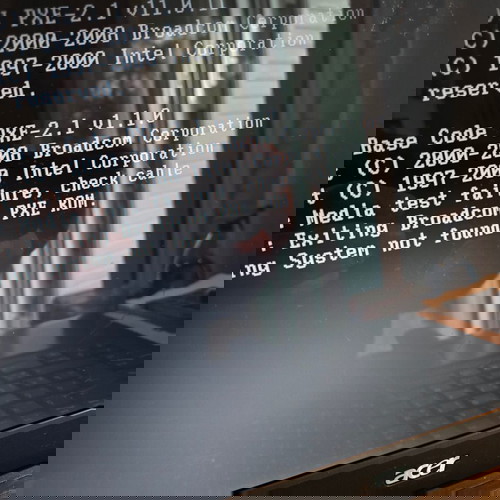 Acer Travelmate 5730 μεταχειρισμένο για επισκευή ή ανταλλακτικά με 2GB μνήμη