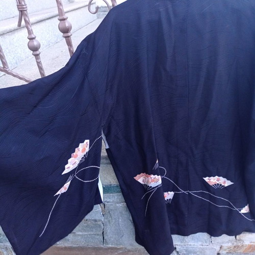 Embroidered kimono used, size S-M