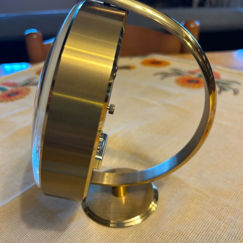 Crystal Europa table clock in excellent condition quartz