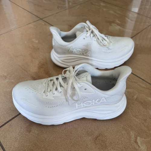 Hoka Clifton 10 white, size 39 1/3, like new