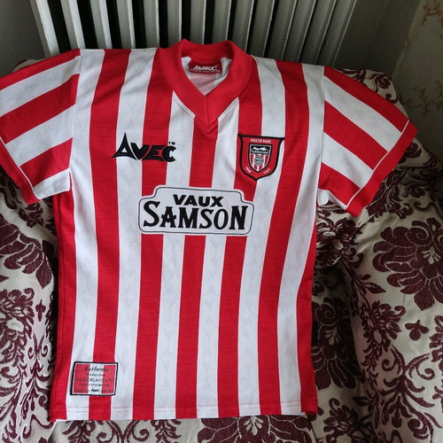 Sunderland kids jersey 1997-1998 age 9-10 like new