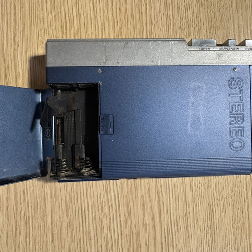 Sony Walkman TPS-L2 cassette player